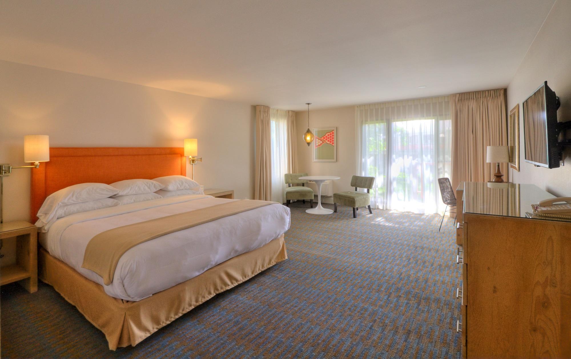 Ashland Hills Hotel & Suites Exteriör bild
