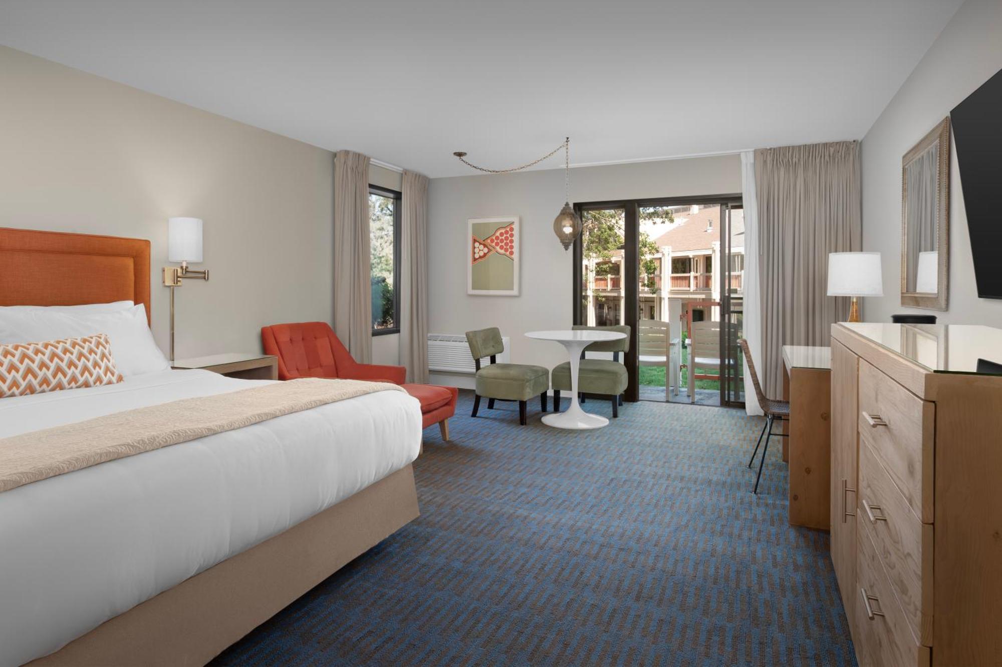 Ashland Hills Hotel & Suites Exteriör bild